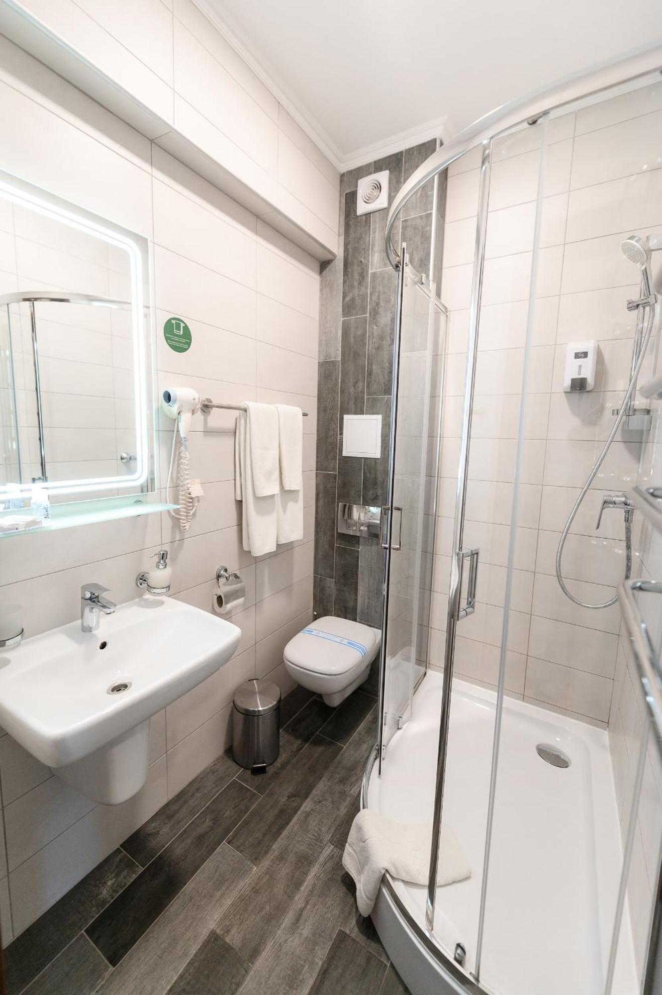 Nota Bene Loft Otel Lviv